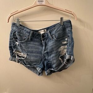 Low rise denim shorts